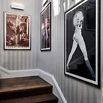 Teatro Boutique Old Town - Destigo