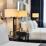 Teatro Boutique Old Town - Destigo 4*
