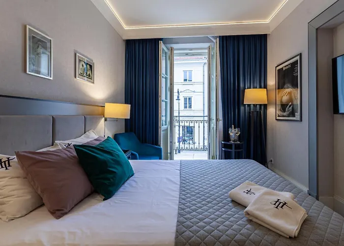 Hotel Teatro Boutique Old Town - Destigo