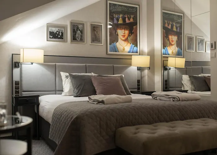 Teatro Boutique Old Town - Destigo Warszawa