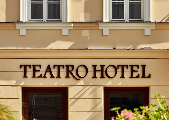 Teatro Boutique Old Town - Destigo Hotel