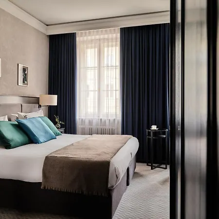 Teatro Boutique Old Town - Destigo