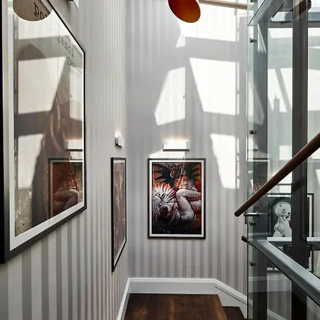 Teatro Boutique Old Town - Destigo Szálloda Varsó