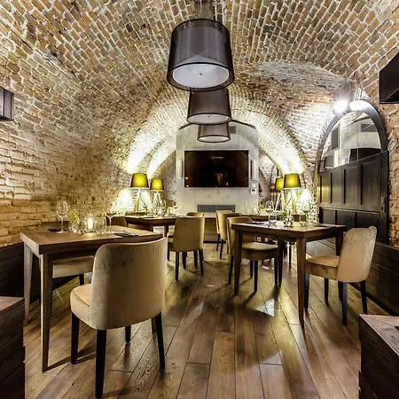 Hotel Teatro Boutique Old Town - Destigo 4*