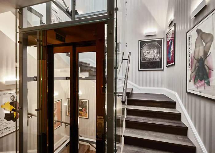 Teatro Boutique Old Town - Destigo Hotel 4*