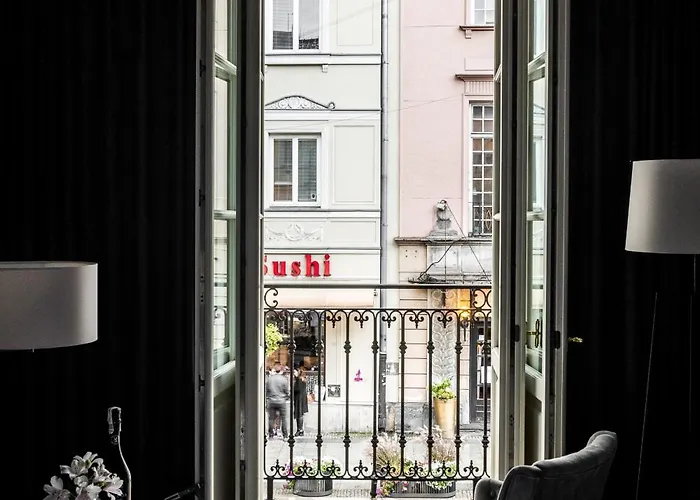 Szálloda Teatro Boutique Old Town - Destigo Varsó