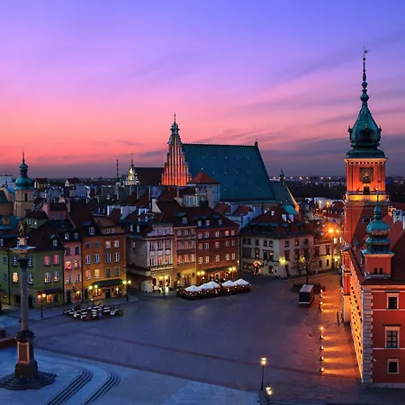 Teatro Boutique Old Town - Destigo 바르샤바